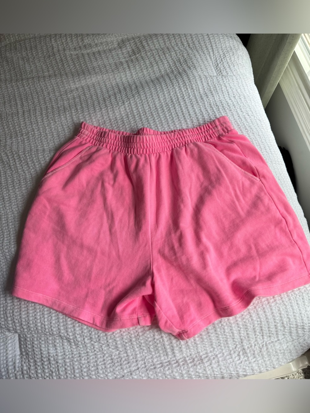 Old Navy Pink Women's Elastic-Waist Shorts